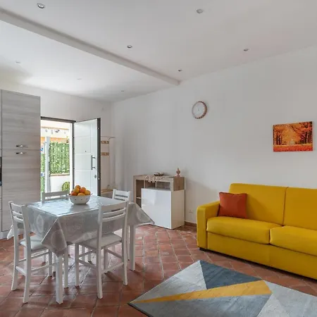 Dai Vicini Apartment Apartment Casteldaccia